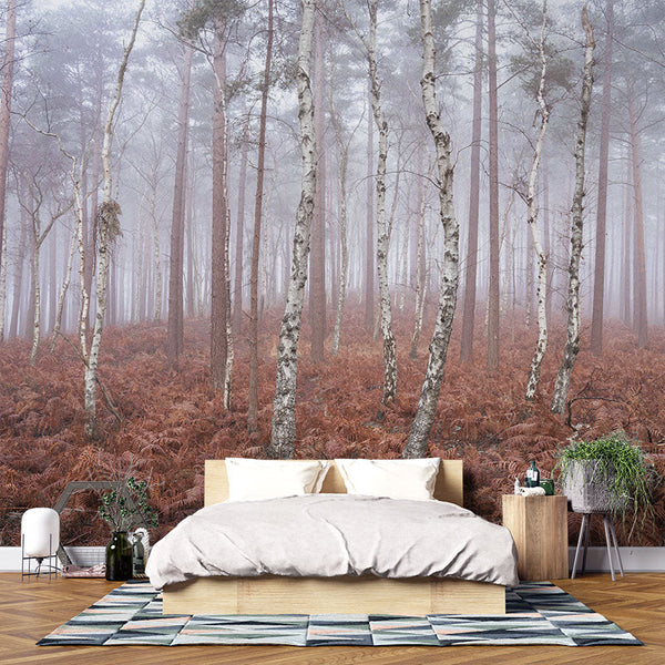 Bosque rojo brumoso